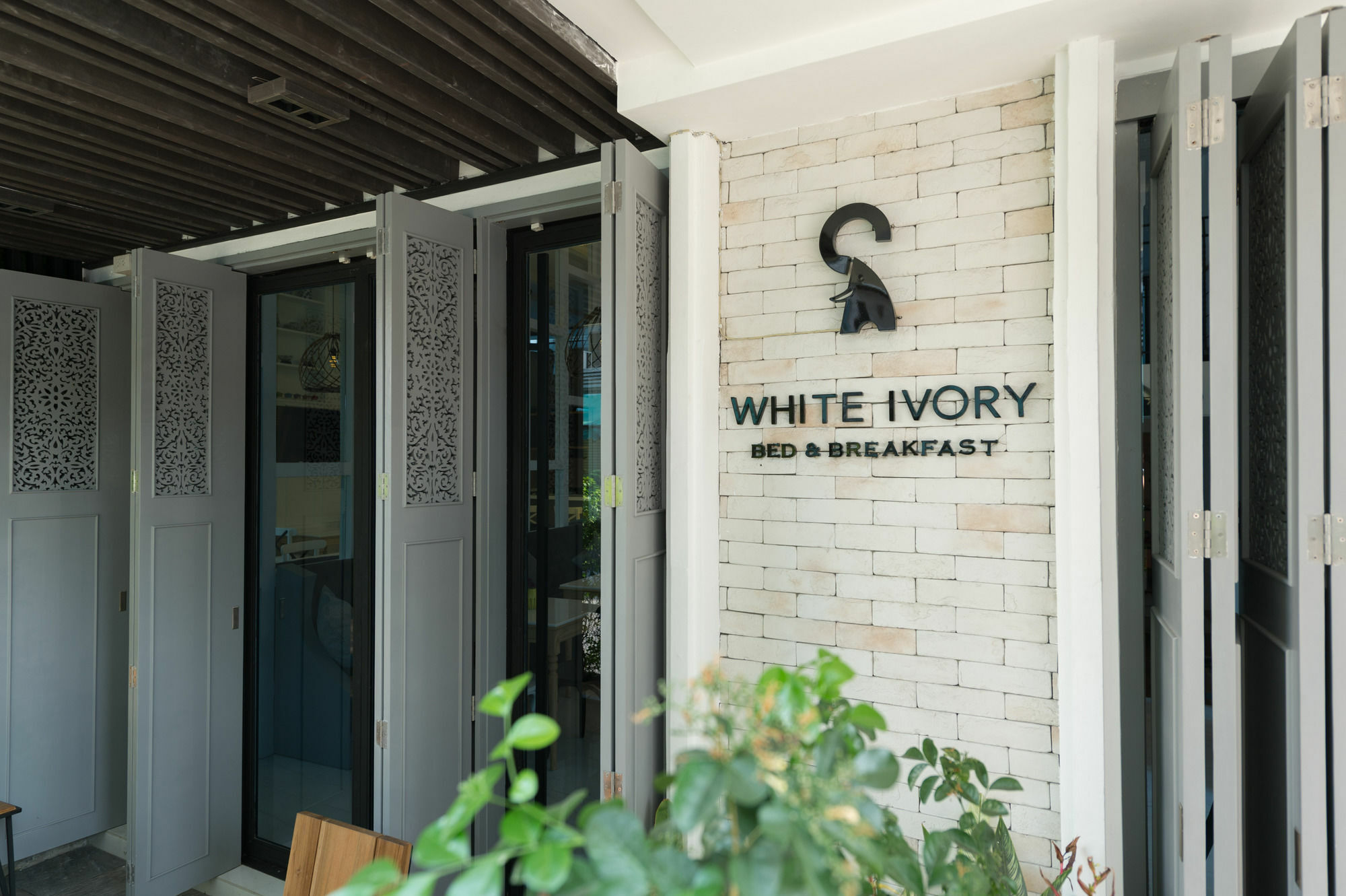 White Ivory Bed And Breakfast Μπανγκόκ Εξωτερικό φωτογραφία